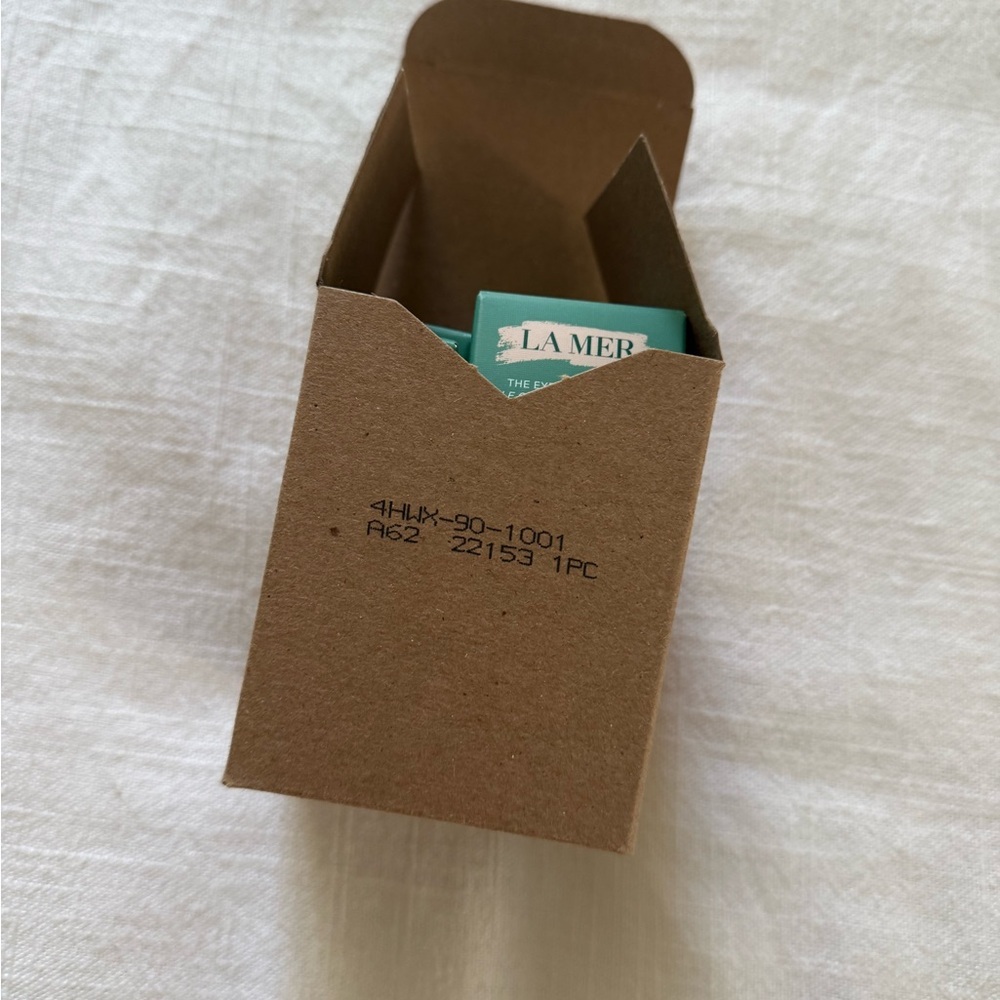 La Mer Skincare 4 piece Travel Set NWT - Picture 3 of 4